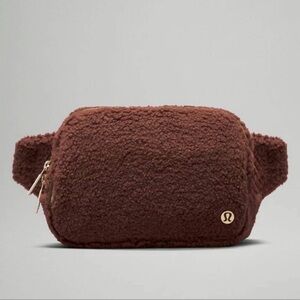 Lululemon Large Everywhere Fleece Belt Bag Brown